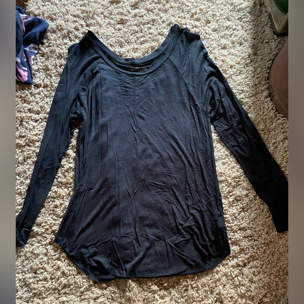 American Eagle black long sleeve shirt